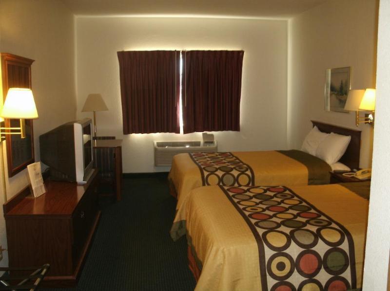 Super 8 By Wyndham Platte City Kansas City Area Exterior foto